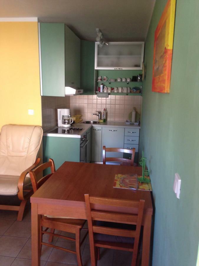 Novalja Zrce Apartment Esterno foto