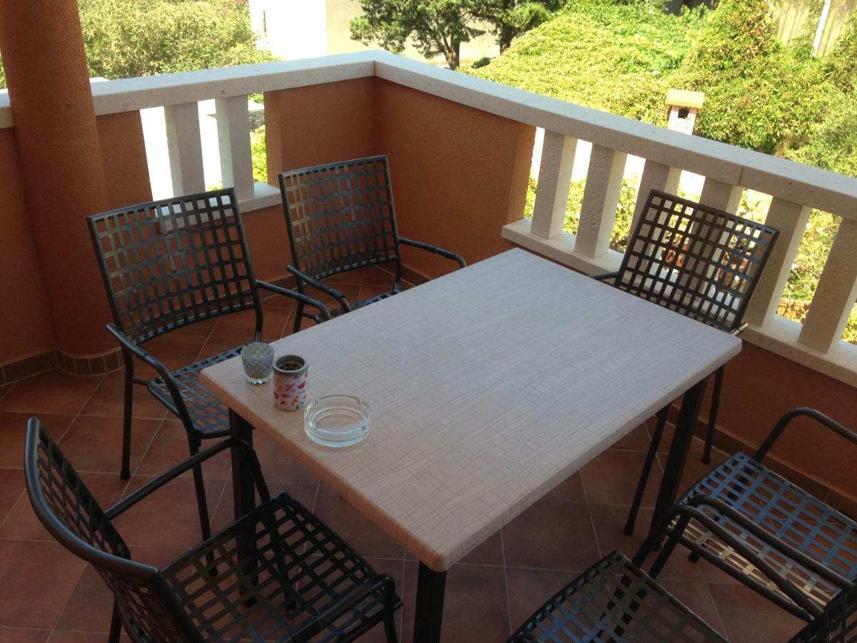 Novalja Zrce Apartment Esterno foto